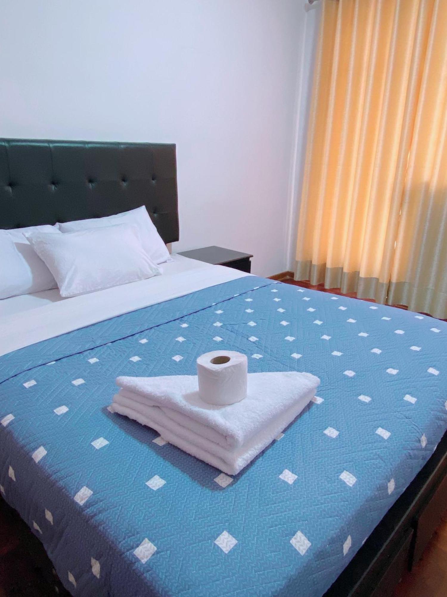 P4 Privada Miraflores, Séjour chez l'habitant Lima